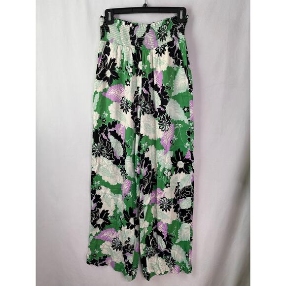 Maeve Anthropologie Saria Smocked Wide Leg Pants Floral White Green Beachy XS T - Picture 2 of 8